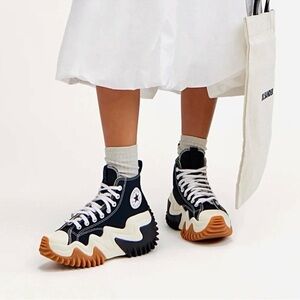 Converse Black and White chunky High-Top Sneakers